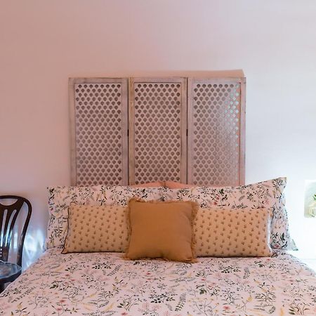 Apartamento Eccehomo 29 La Casa Di Piero Nápoles Exterior foto