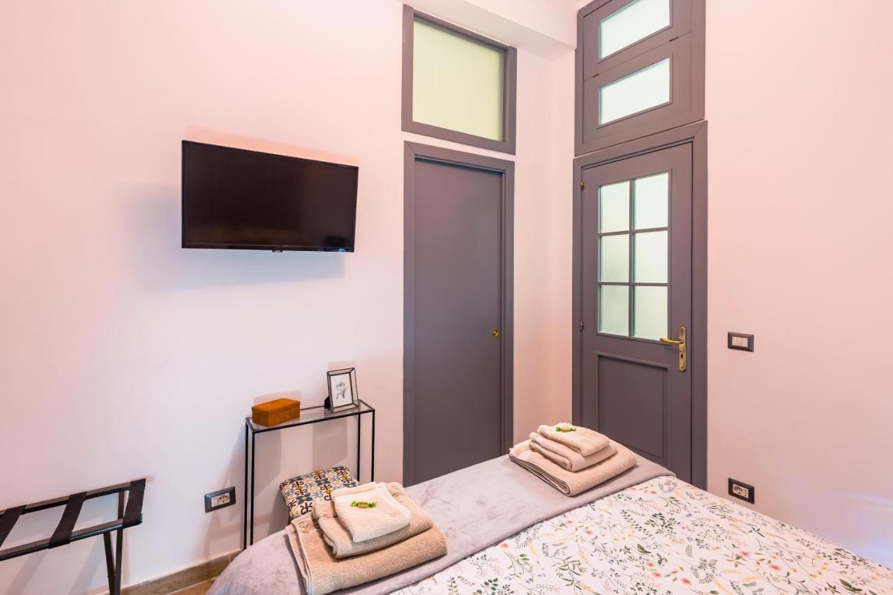 Apartamento Eccehomo 29 La Casa Di Piero Nápoles Exterior foto